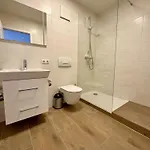 Oewern Diek App 57 ווסטרו